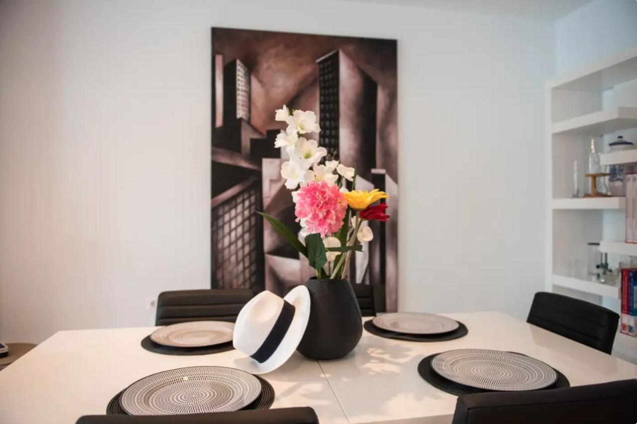 Charming 2 Bedroom Trocadero Arena Area Apartamento *