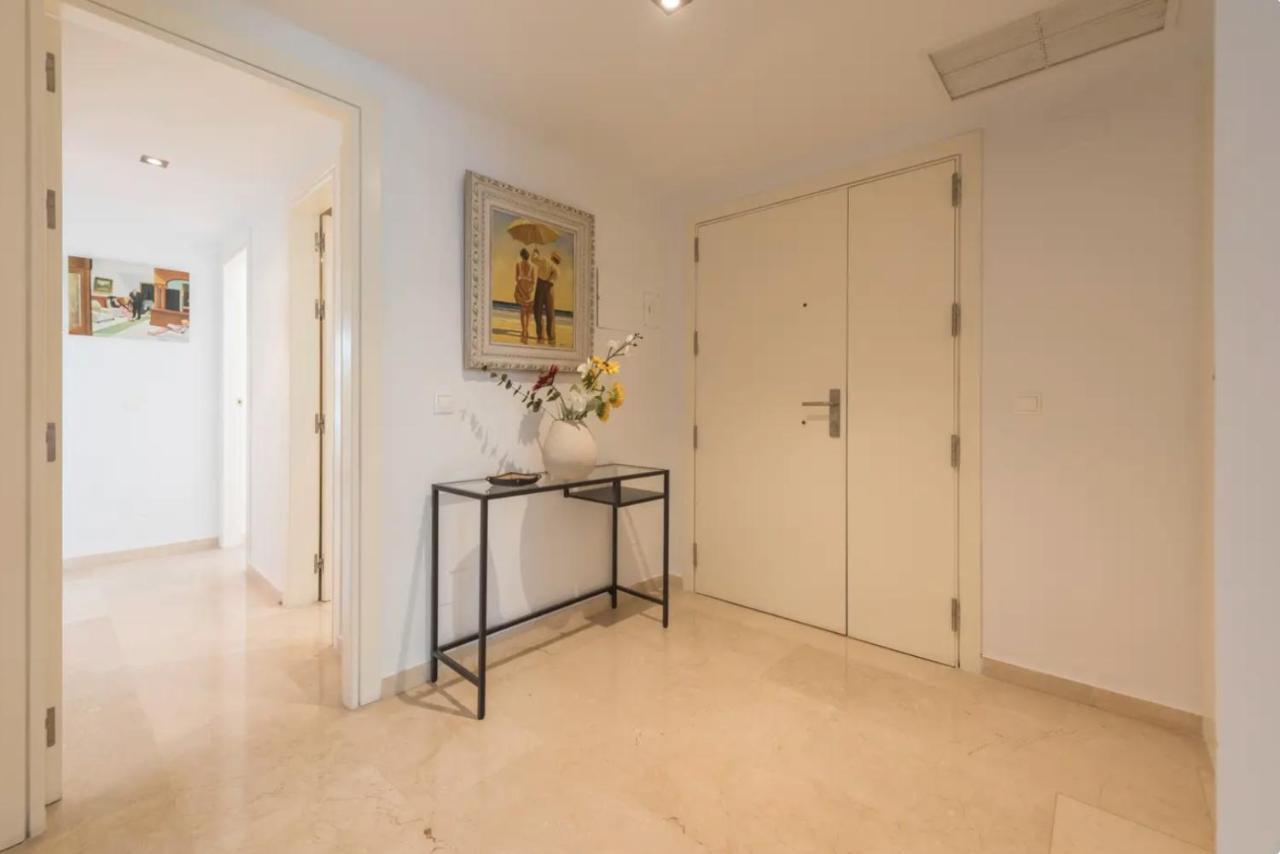 Apartamento Charming 2 Bedroom Trocadero Arena Area Marbella